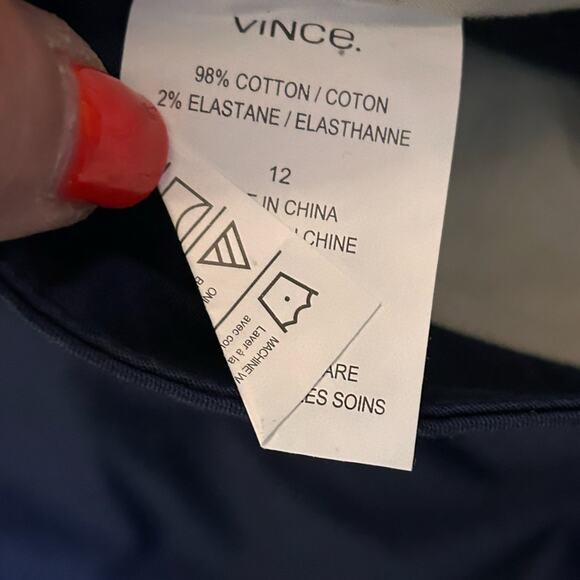 NWT- Vince- Casual cotton shorts- Sz12. - Picture 6 of 6